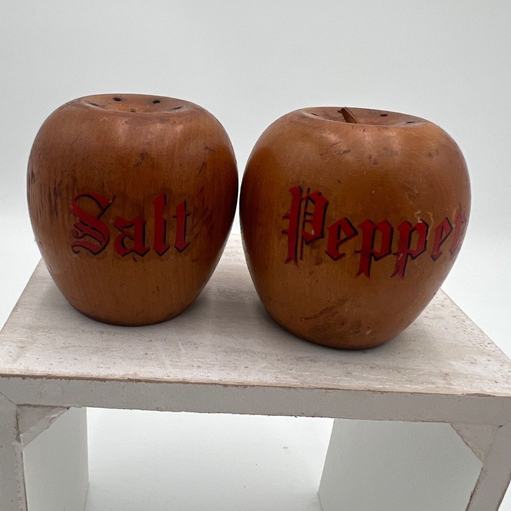 Wooden Salt and Pepper Shakers Apple shape red lettering